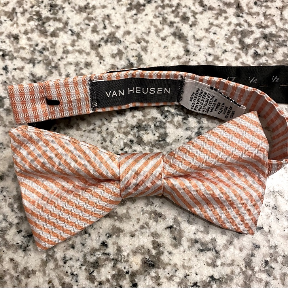 Mens Van Heusen bow tie